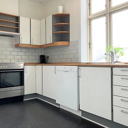 Two Bedroom In Esbjerg, Tordenskjoldsgade 24 *